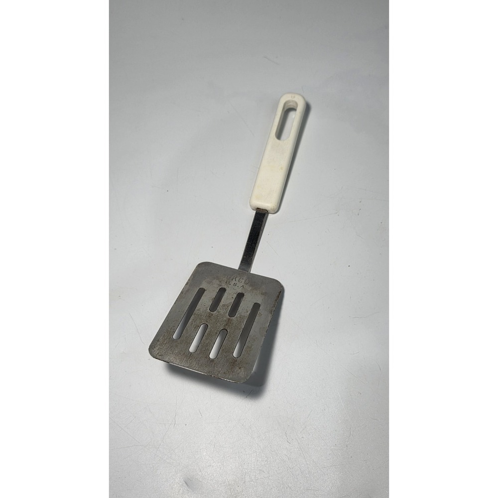 Vintage EKCO U.S.A. Slotted Keyhole Spatula